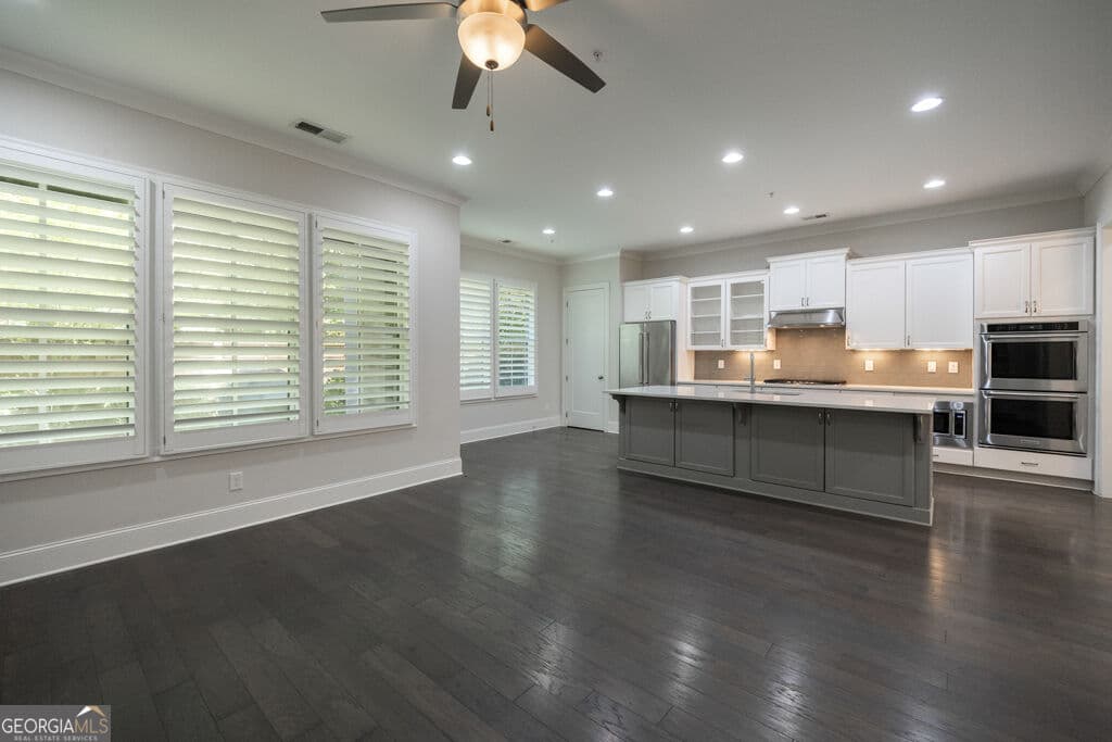 3 bedroom, 3.5 bathroom, 3,785 sq ft townhouse for rent at 300 Sonatina Terrace, Alpharetta, GA 30009 for $5,000 a month — photo 10