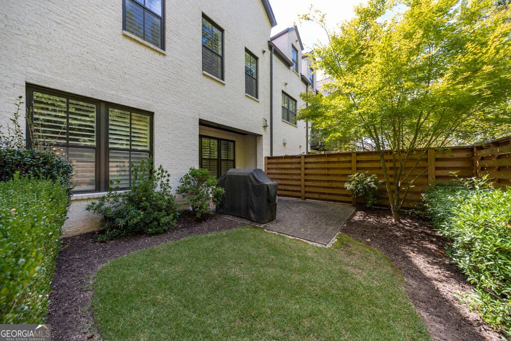 3 bedroom, 3.5 bathroom, 3,785 sq ft townhouse for rent at 300 Sonatina Terrace, Alpharetta, GA 30009 for $5,000 a month — photo 4