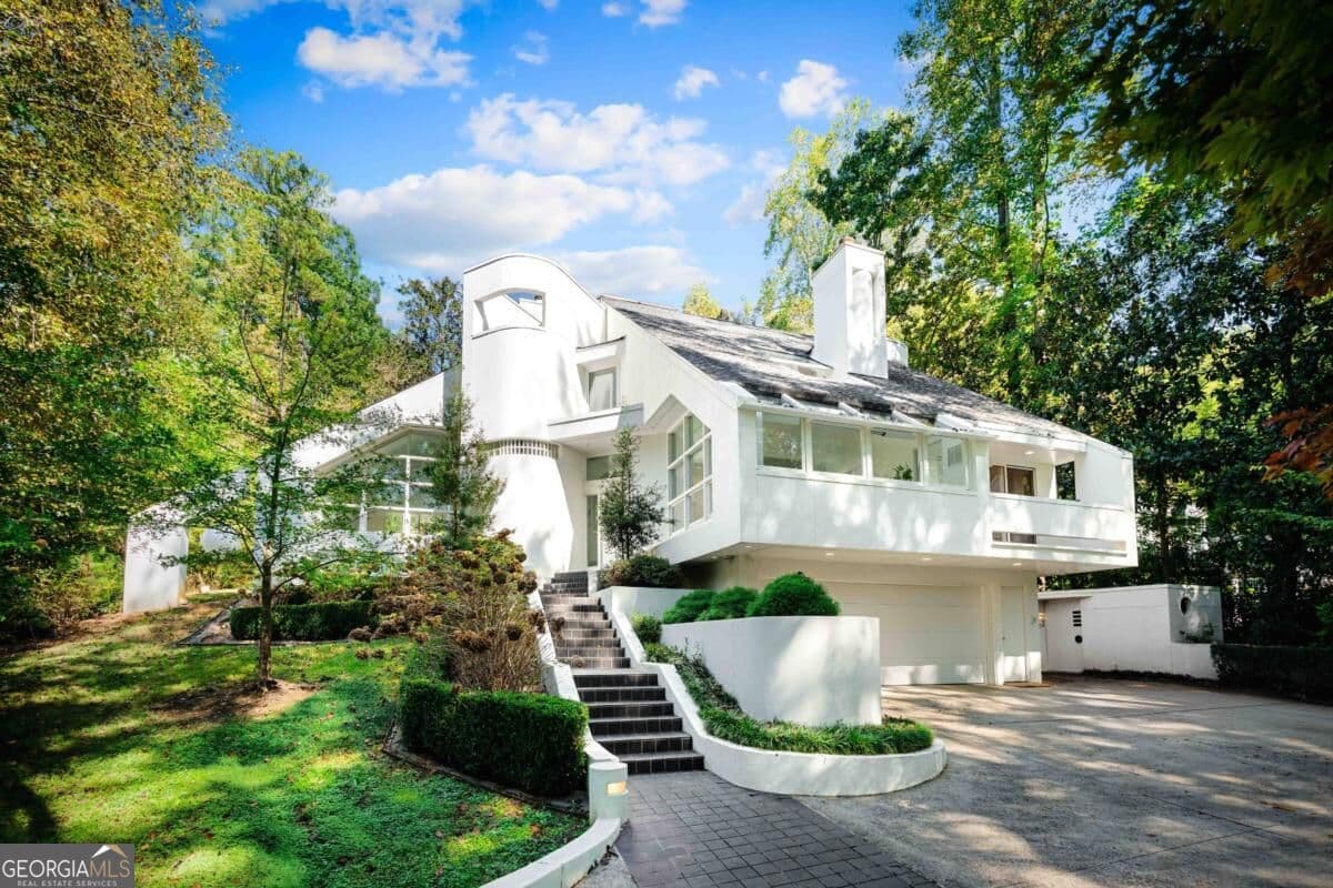 4 bedroom, 5 bathroom single family residence for sale at 423 Hillside Drive, Atlanta, GA 30342
