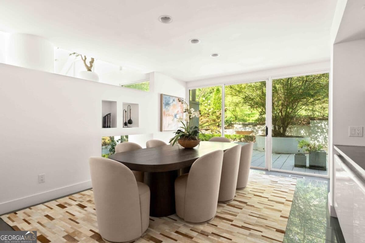 4 bedroom, 5 bathroom single family residence for sale at 423 Hillside Drive, Atlanta, GA 30342 — photo 8