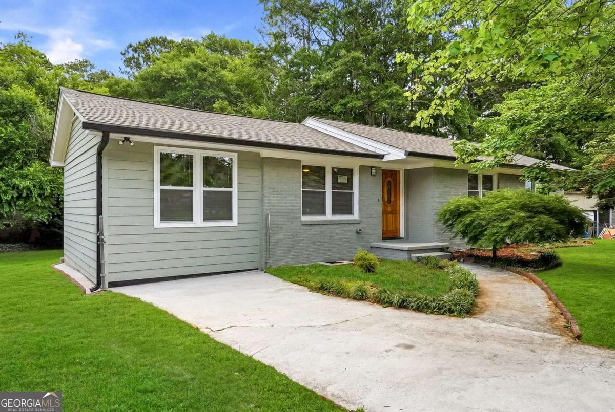 4 bedroom, 2 bathroom, 1,234 sq ft single family residence sold at 2060 Panstone Court, Marietta, GA 30060