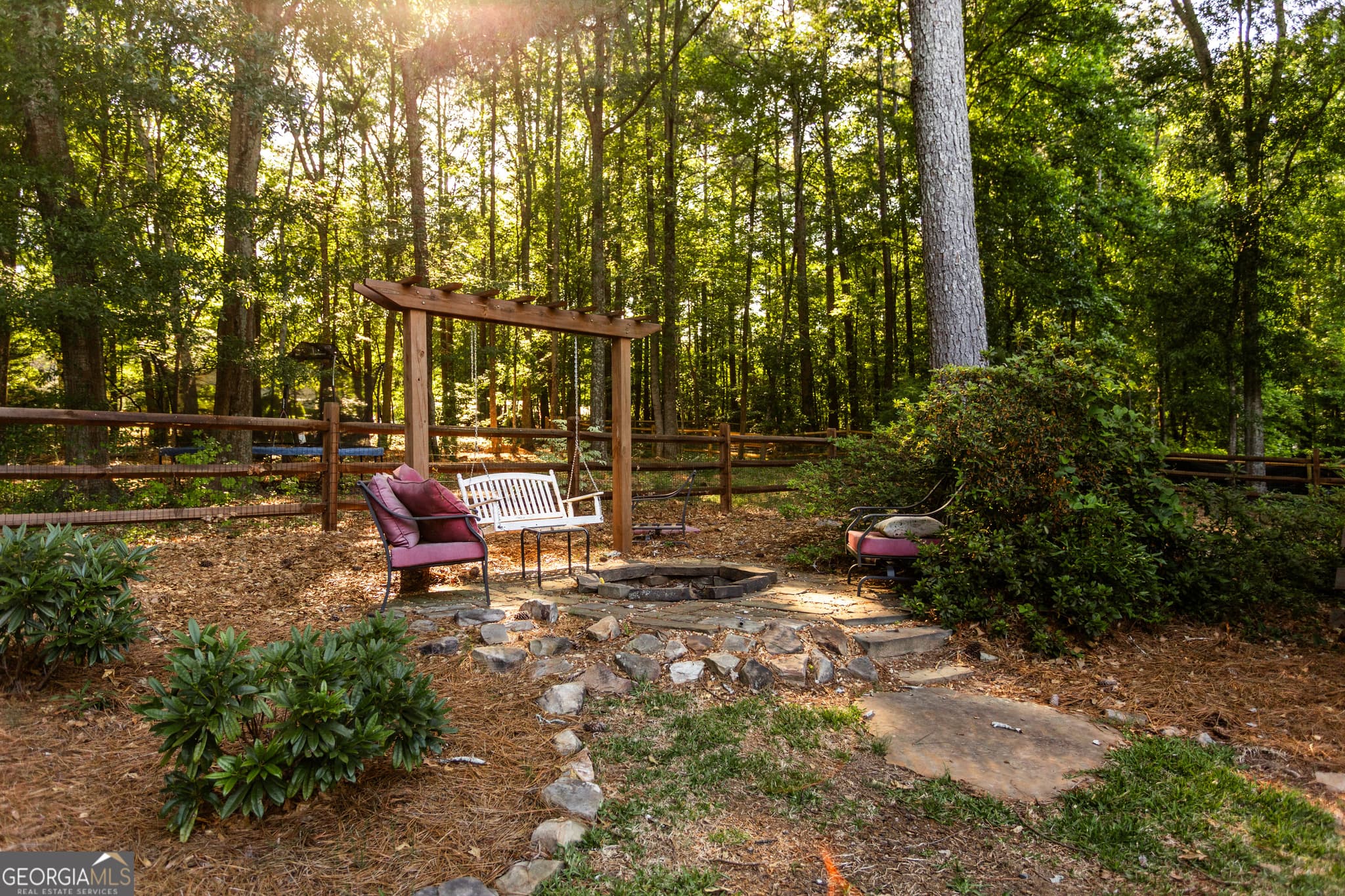 4 bedroom, 2.5 bathroom, 2,670 sq ft single family residence for sale at 931 SW Providence Lane, Monroe, GA 30656 — photo 7