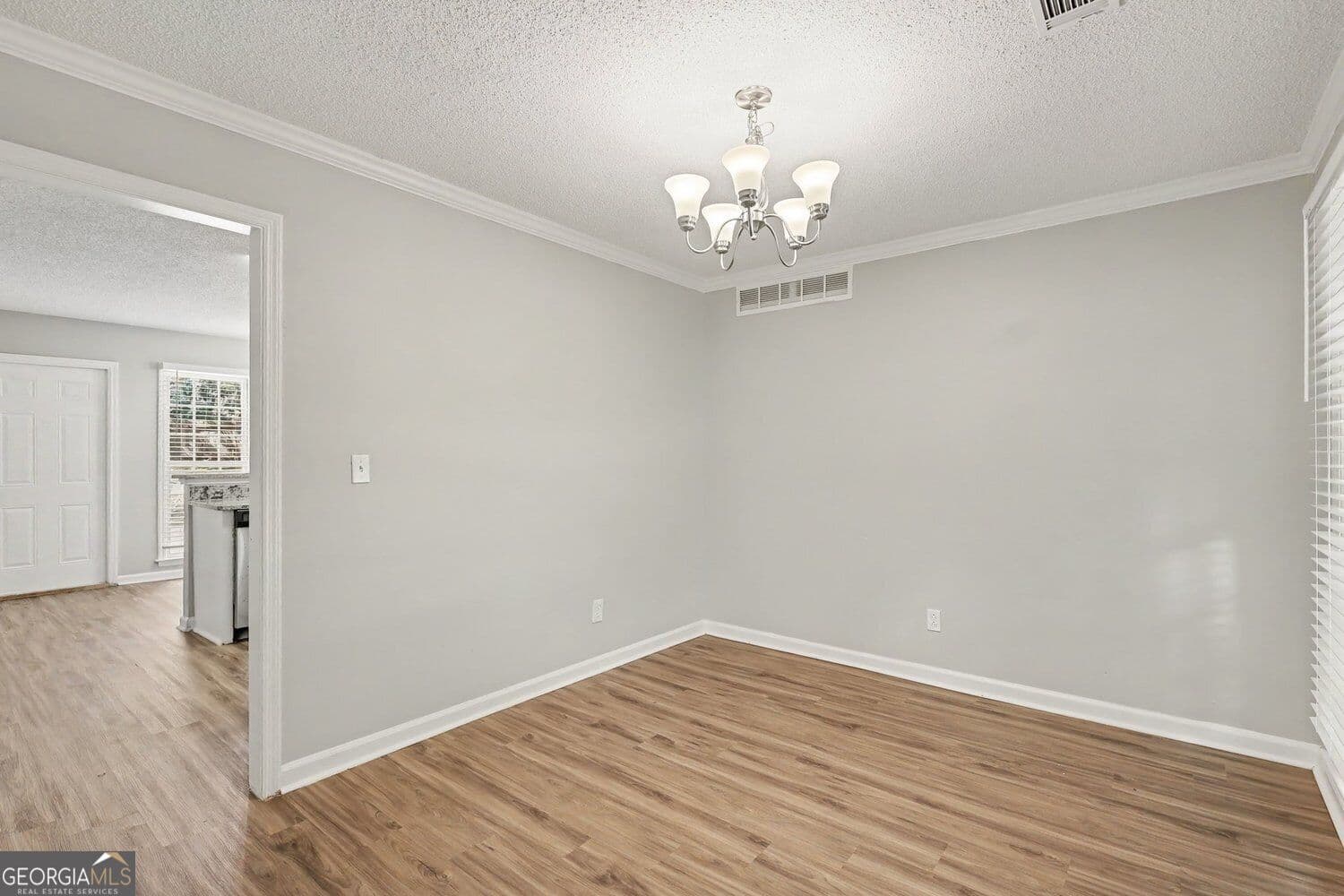 3 bedroom, 2.5 bathroom, 1,714 sq ft single family residence for sale at 3131 Ashbury Lane, Rex, GA 30273 — photo 8