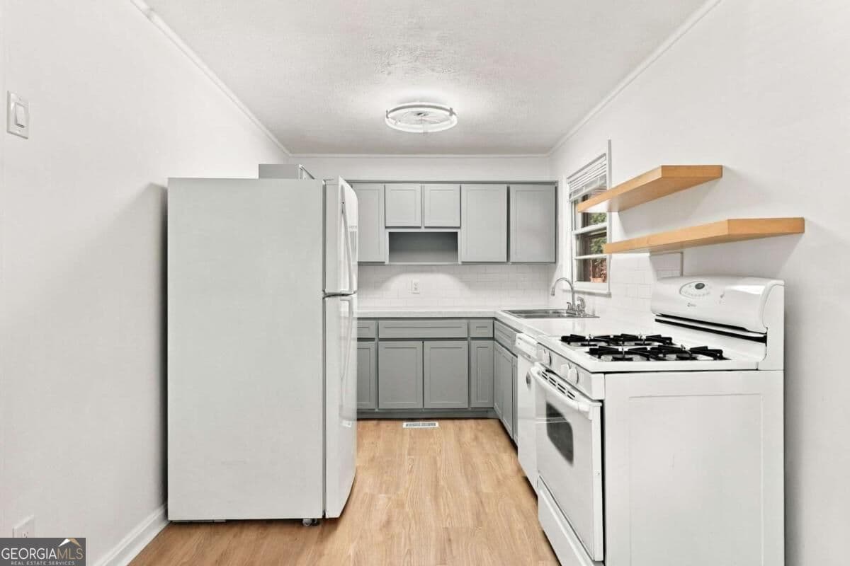 3 bedroom, 1 bathroom, 1,150 sq ft single family residence for sale at 179 Long Drive, Marietta, GA 30060 — photo 7