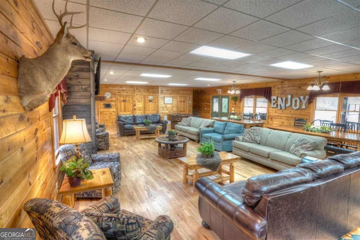 6 bedroom, 4.5 bathroom, 3,248 sq ft cabin,single family residence for sale at 481 Chastain Road, Sautee Nacoochee, GA 30571 — photo 9