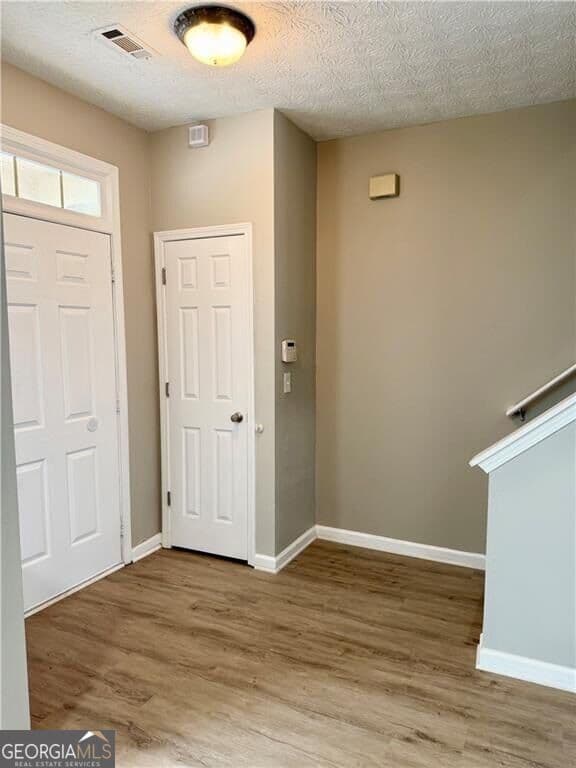 3 bedroom, 2.5 bathroom townhouse for rent at 4153 Park Chase Drive, East Point, GA 30344 for $1,795 a month — photo 7