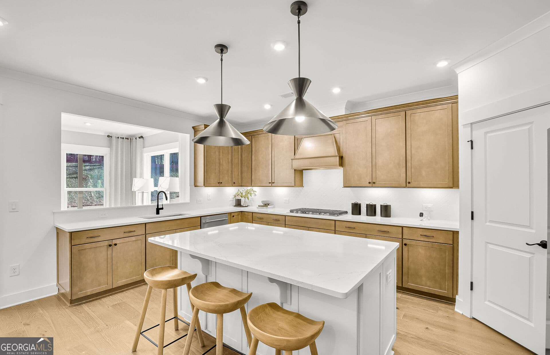 5 bedroom, 4.5 bathroom single family residence for sale at 118 North Mountain Brook Drive, Ball Ground, GA 30107 — photo 9