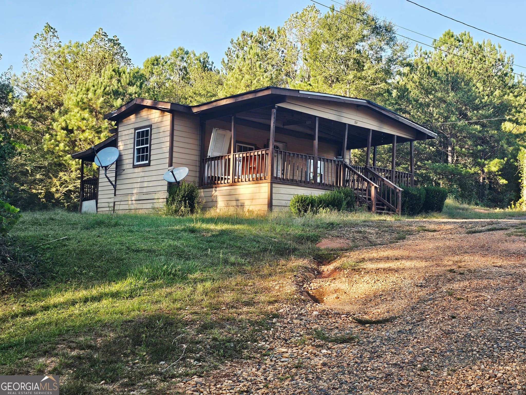 3 bedroom, 1 bathroom, 1,200 sq ft single family residence for sale at 4393 Victory Road, Franklin, GA 30217 — photo 3