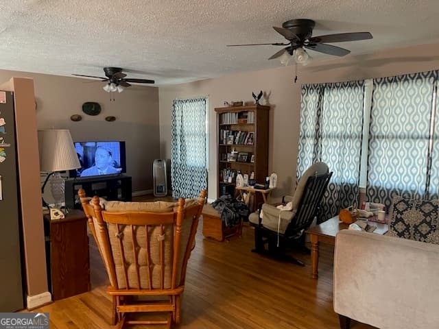 3 bedroom, 2 bathroom, 1,780 sq ft single family residence under contract at 427 West Allen Lane, Thomaston, GA 30286 — photo 6