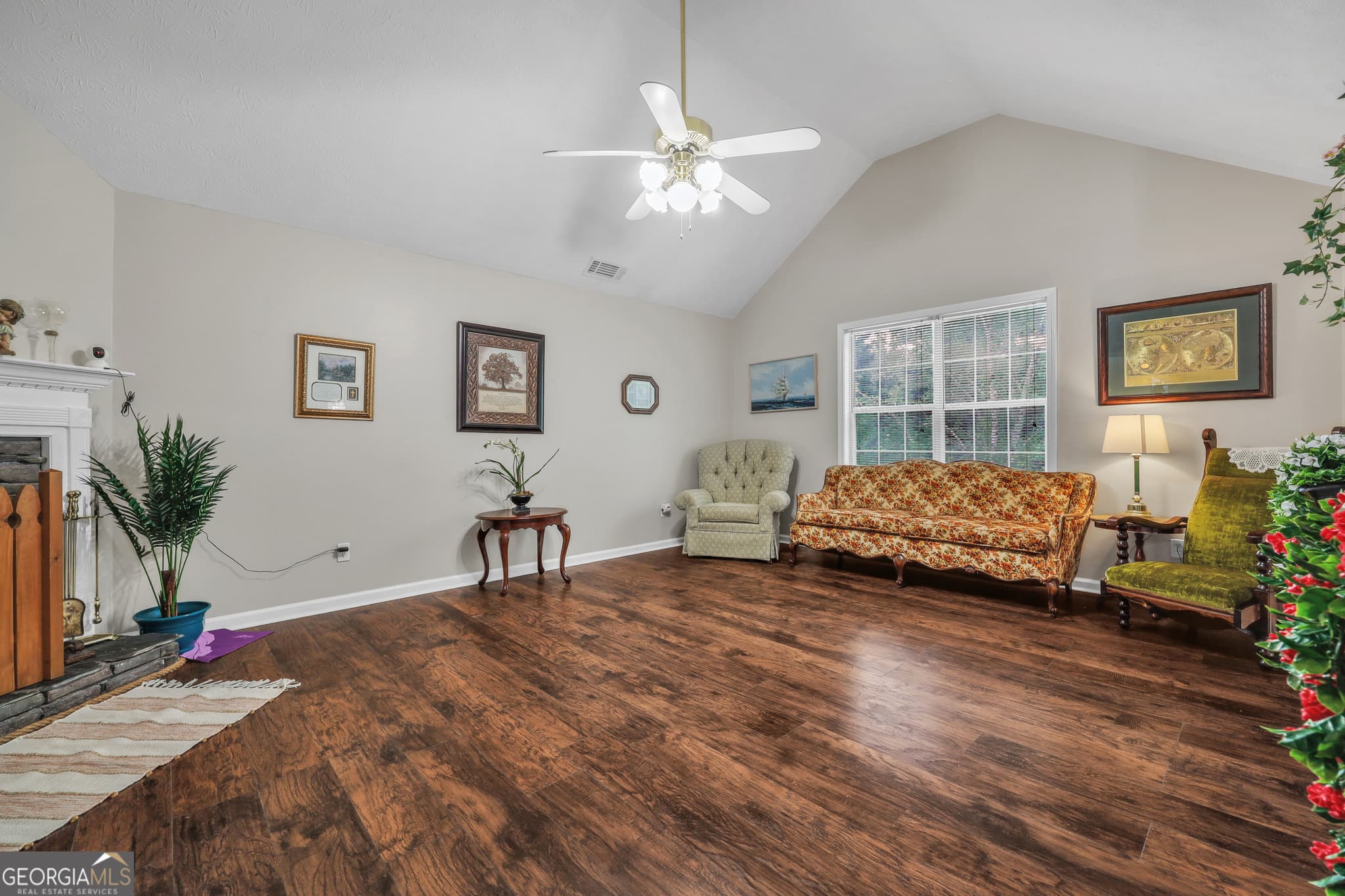 3 bedroom, 2.5 bathroom, 2,600 sq ft single family residence for sale at 401 Nicole Court, Winder, GA 30680 — photo 10