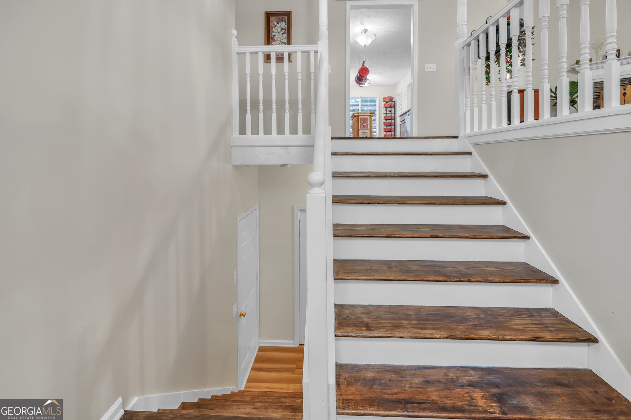 3 bedroom, 2.5 bathroom, 2,600 sq ft single family residence for sale at 401 Nicole Court, Winder, GA 30680 — photo 8