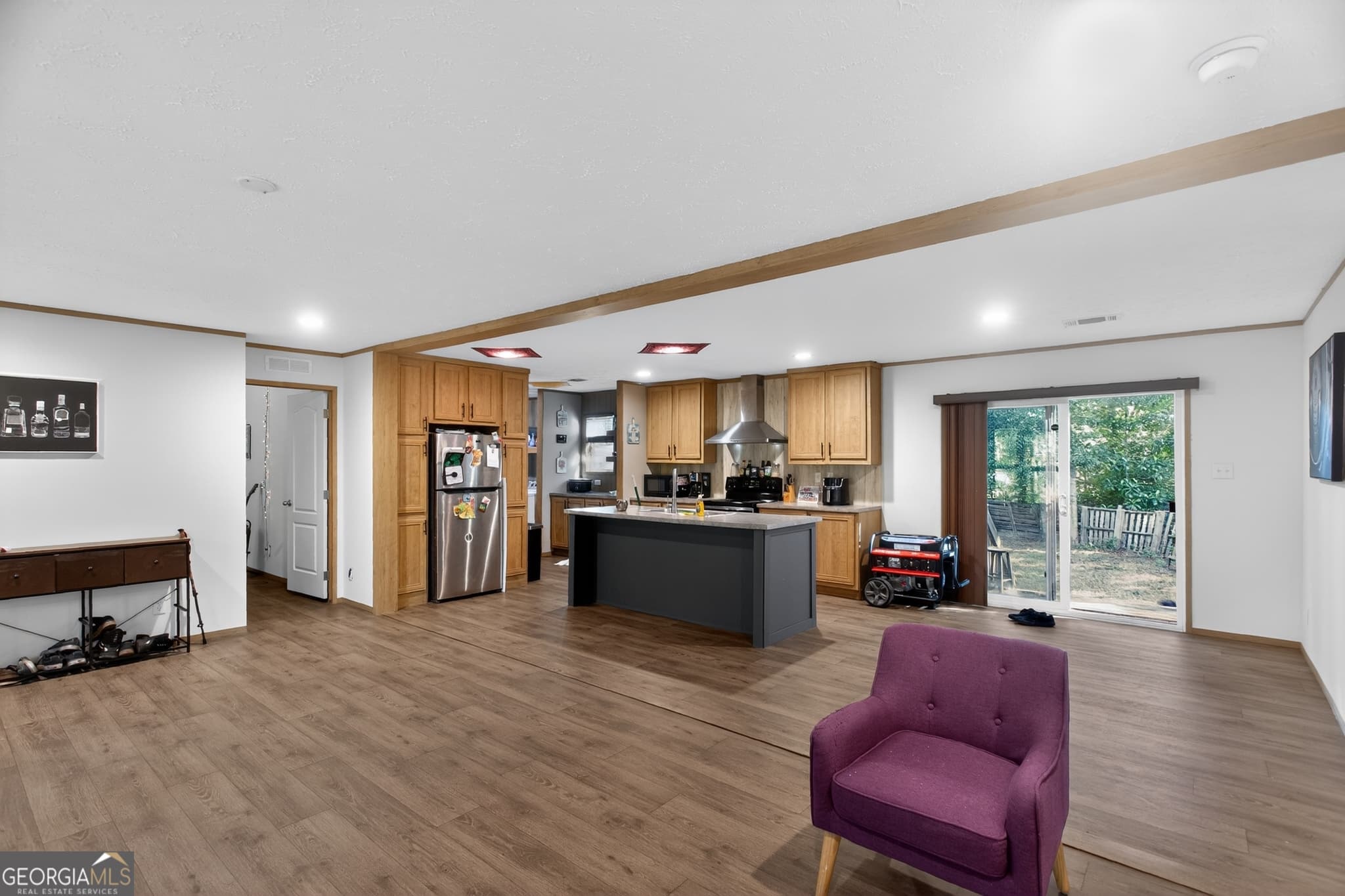 3 bedroom, 2 bathroom, 1,568 sq ft manufactured home,single family residence for sale at 219 Compass Road, Jesup, GA 31545 — photo 6