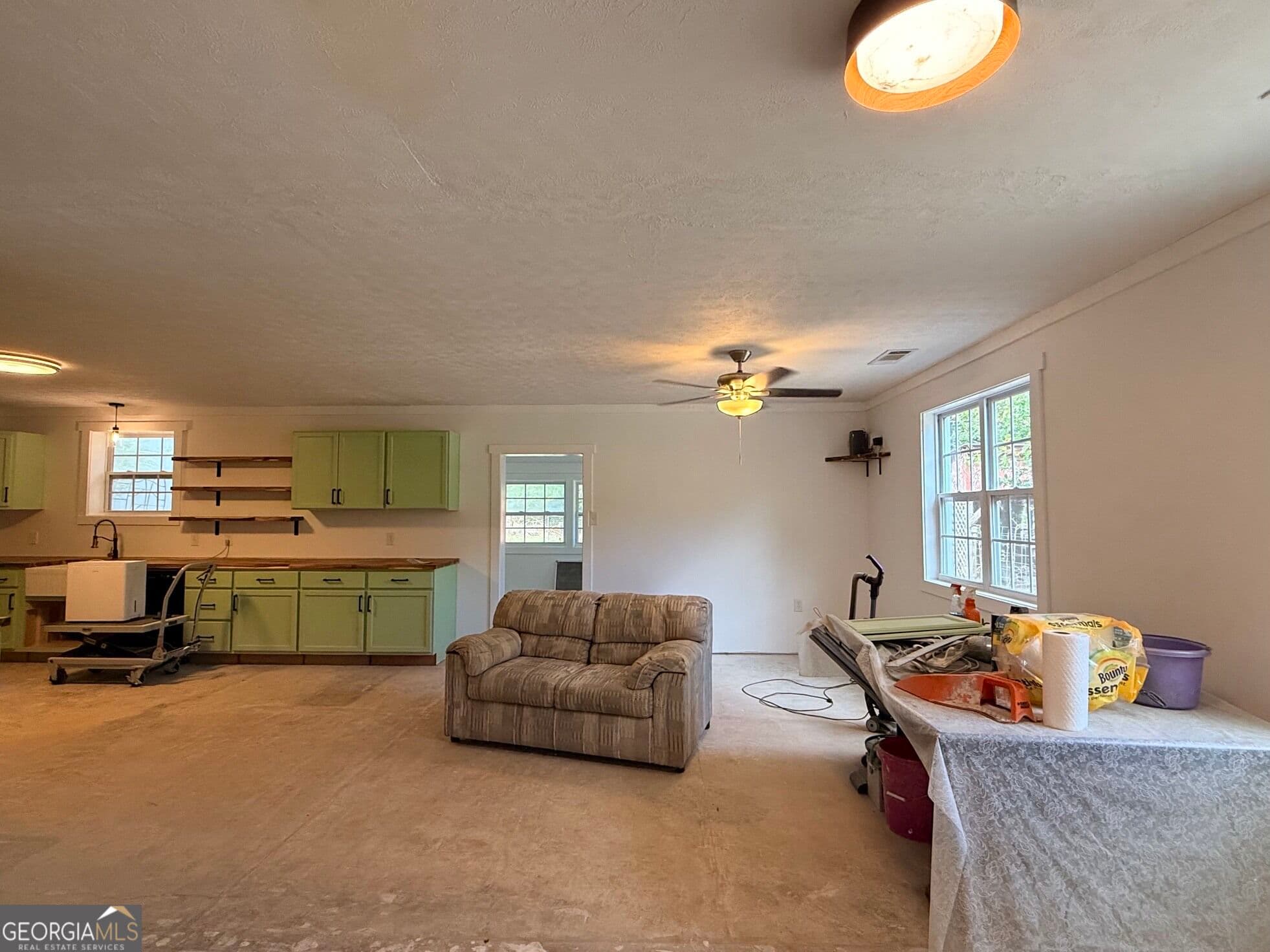 3 bedroom, 2 bathroom, 2,356 sq ft single family residence for sale at 1050 Scott Branch Road, Williamson, GA 30292 — photo 8