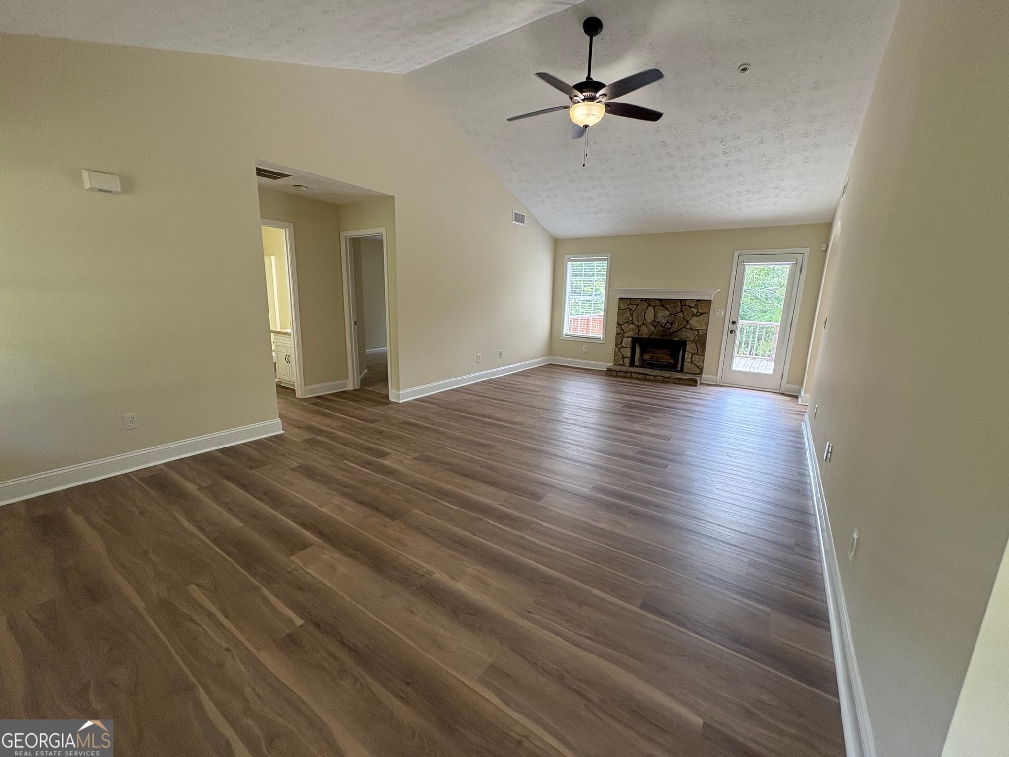 3 bedroom, 3 bathroom, 2,470 sq ft single family residence for sale at 2301 Piney Grove Road, Loganville, GA 30052 — photo 4
