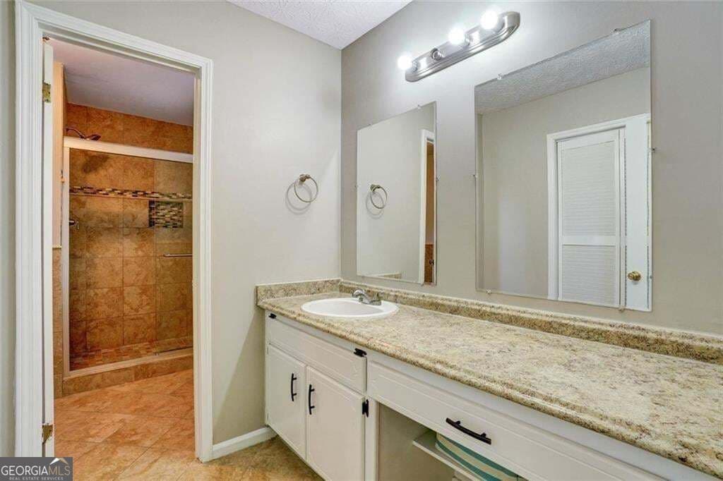 4 bedroom, 3 bathroom, 3,324 sq ft single family residence for sale at 4831 Highpoint Drive, Marietta, GA 30066 — photo 10