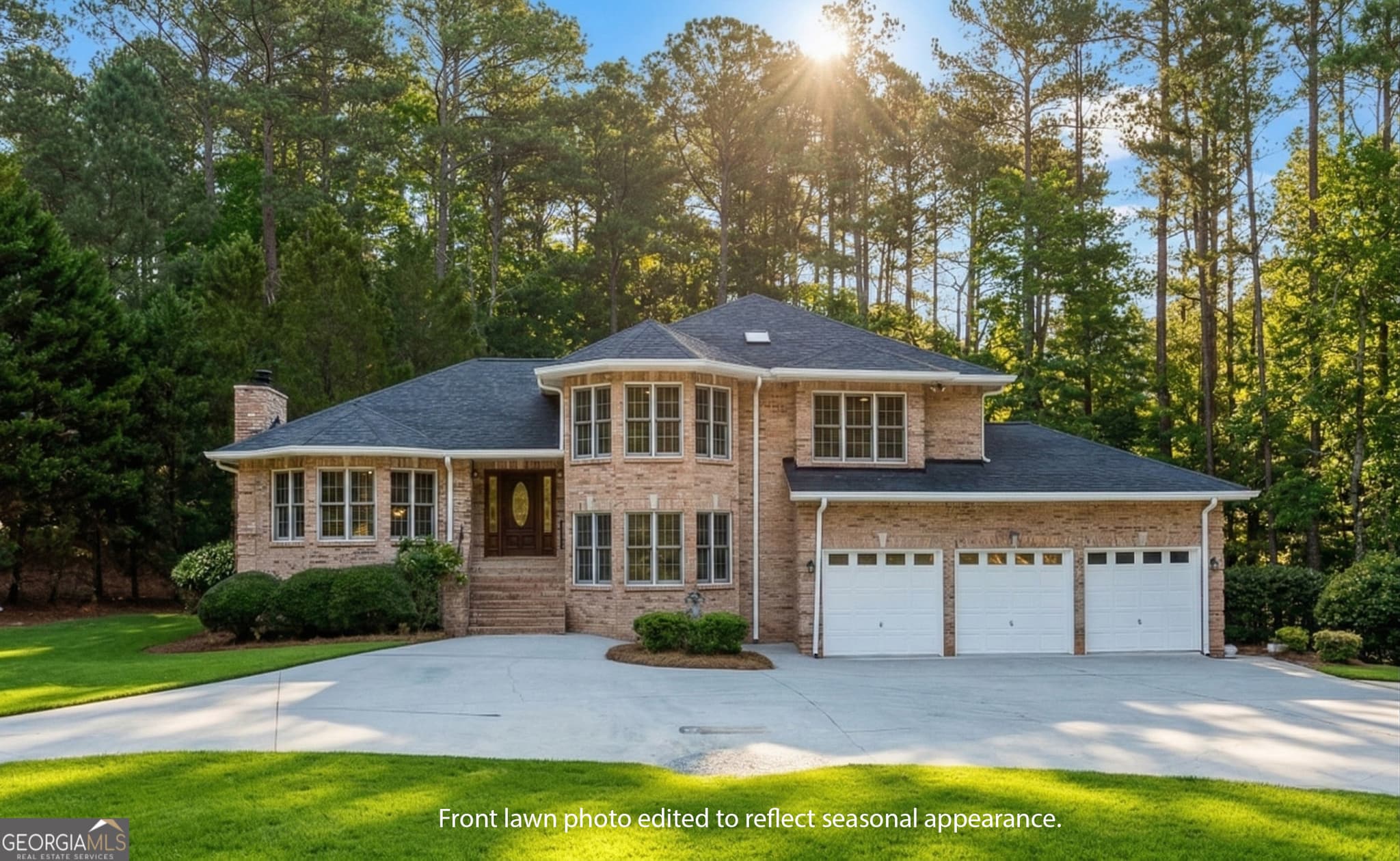 6 bedroom, 4 bathroom, 5,115 sq ft single family residence for sale at 5302 Greenway Drive, Villa Rica, GA 30180 — photo 1 of 81