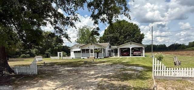 2 bedroom, 1 bathroom, 884 sq ft single family residence for sale at 164 Beaver Road, Mershon, GA 31551 — photo 2