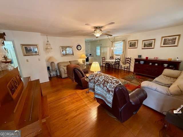 2 bedroom, 1 bathroom, 884 sq ft single family residence for sale at 164 Beaver Road, Mershon, GA 31551 — photo 3