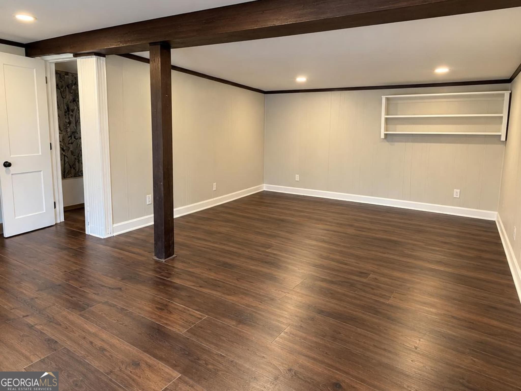 1 bedroom, 2 bathroom manufactured home,single family residence for sale at 606 W 7th Street, Alma, GA 31510 — photo 4