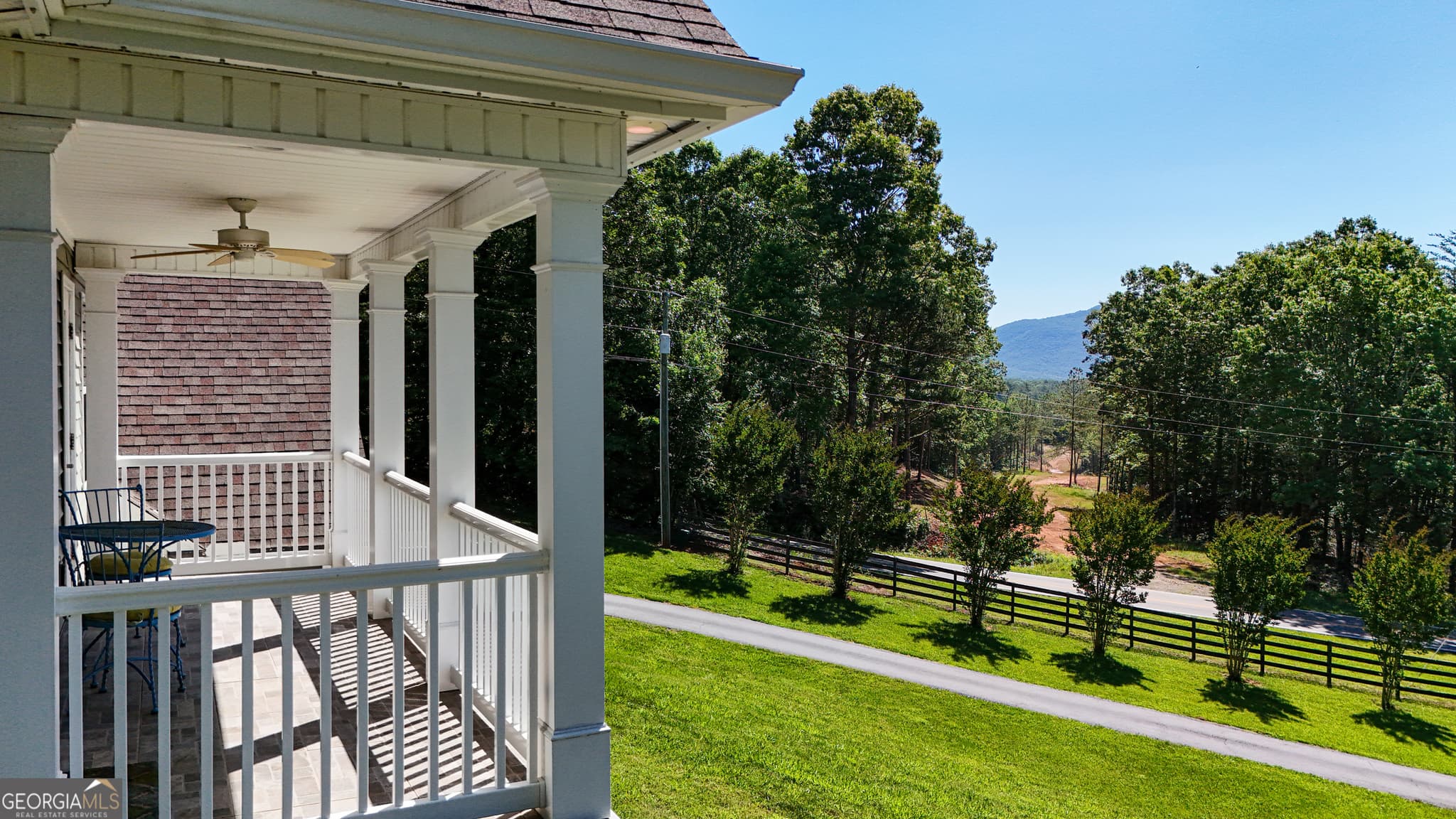 5 bedroom, 4 bathroom, 2,978 sq ft single family residence for sale at 1917 Albert Reid Road, Cleveland, GA 30528 — photo 4