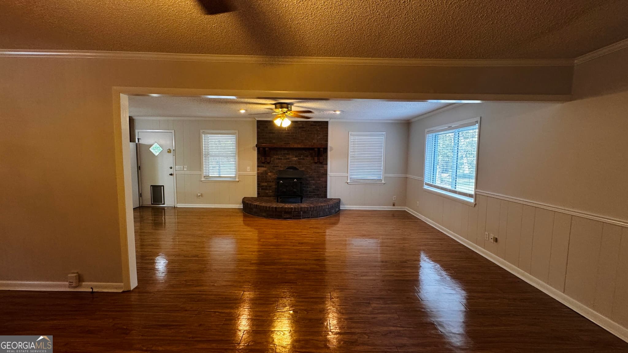 3 bedroom, 2 bathroom, 2,210 sq ft single family residence for sale at 191 Smith Avenue, Reidsville, GA 30453 — photo 6