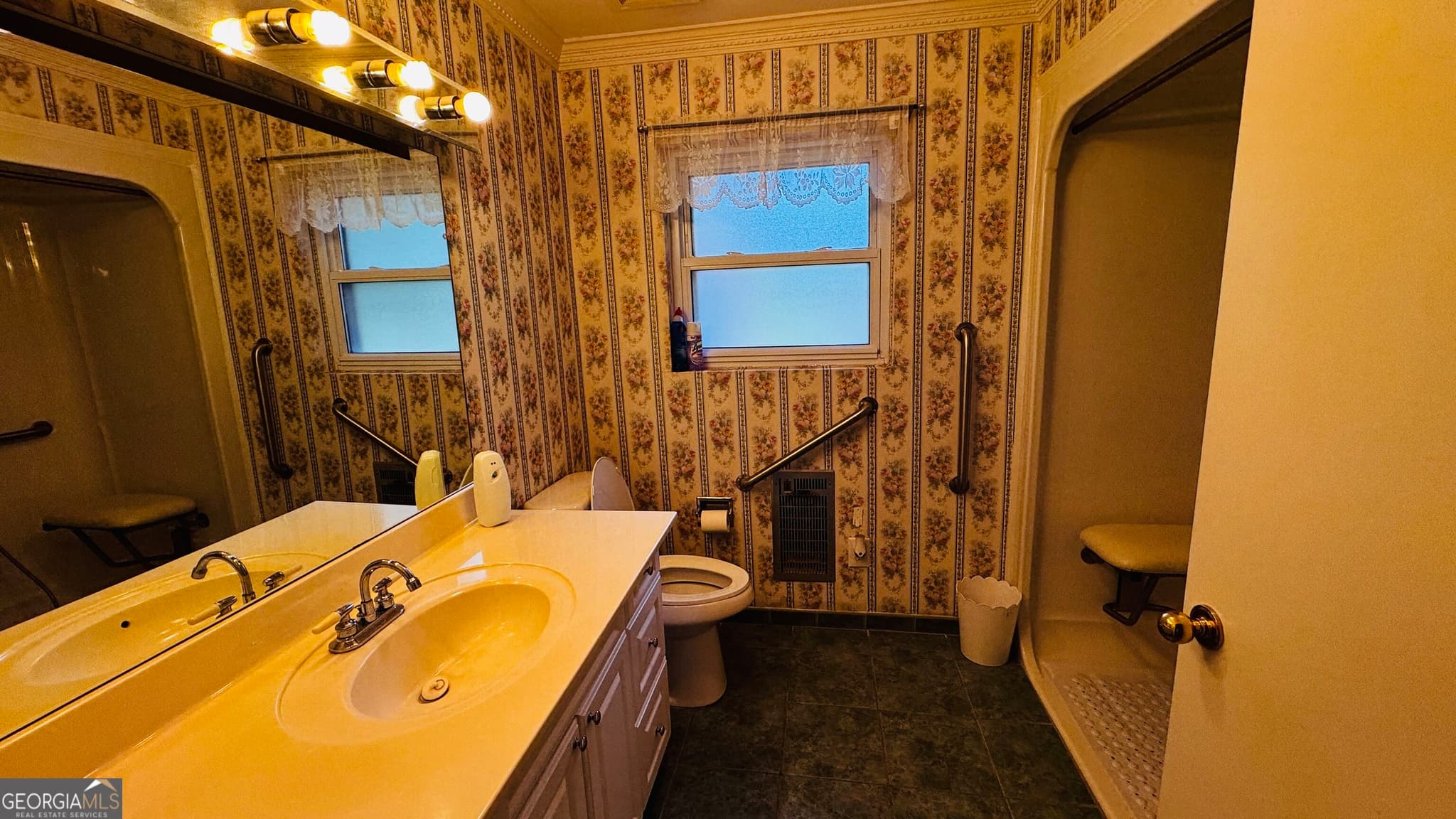 3 bedroom, 2 bathroom, 2,210 sq ft single family residence for sale at 191 Smith Avenue, Reidsville, GA 30453 — photo 10