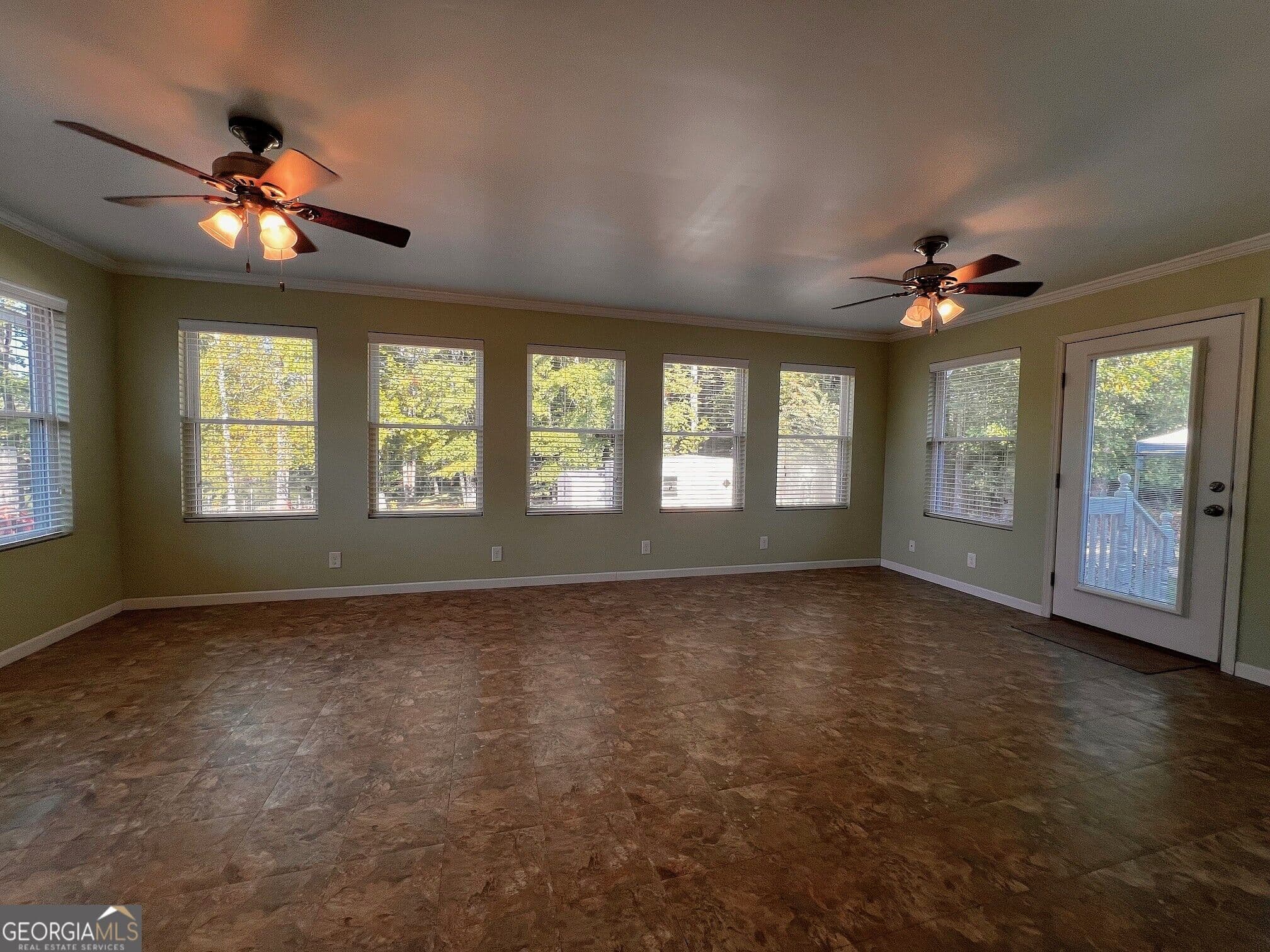 3 bedroom, 2 bathroom, 1,768 sq ft single family residence for sale at 108 Skyline Drive, Barnesville, GA 30204 — photo 4