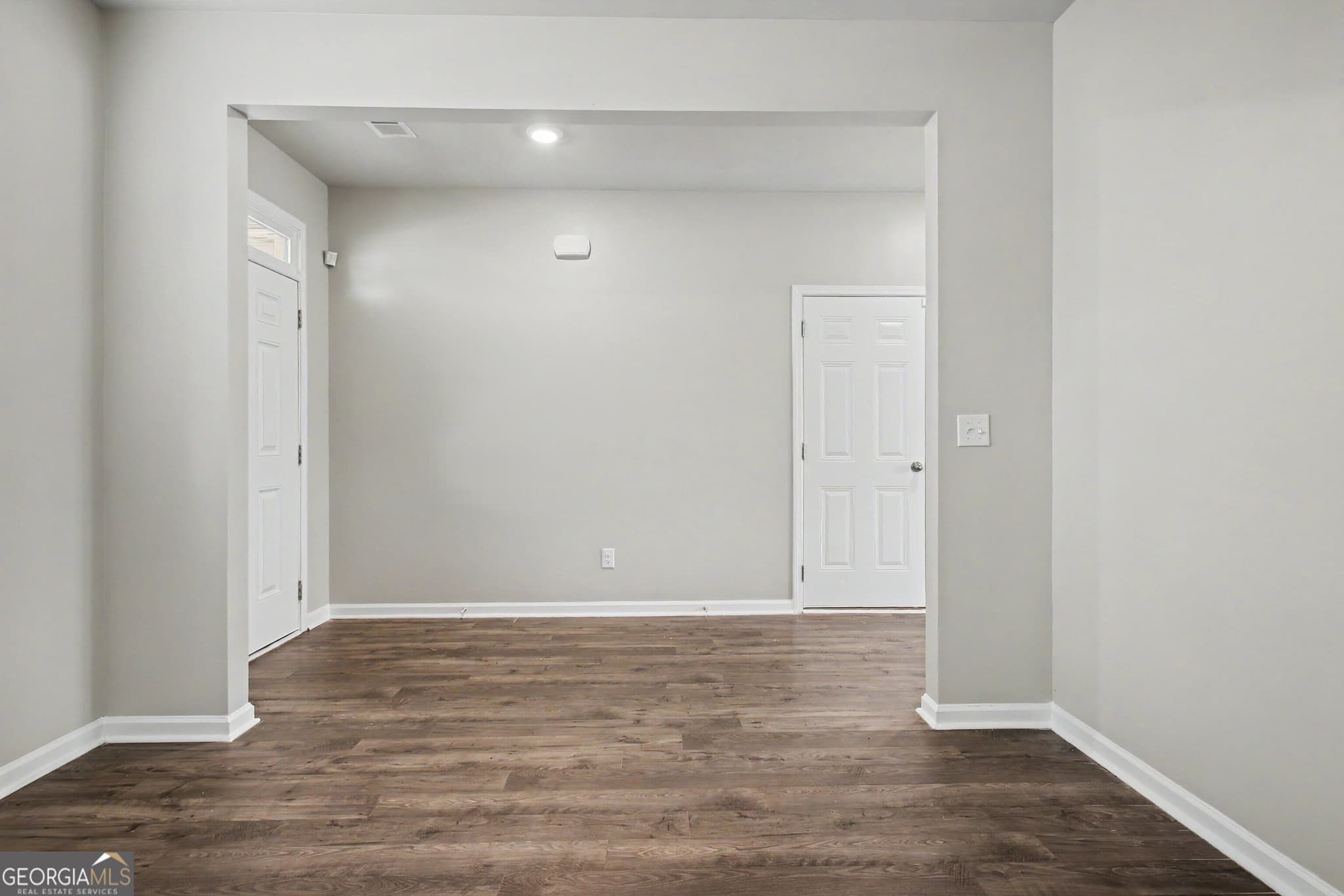 4 bedroom, 2.5 bathroom, 2,382 sq ft single family residence for sale at 19 White Spruce Way, Newnan, GA 30265 — photo 7