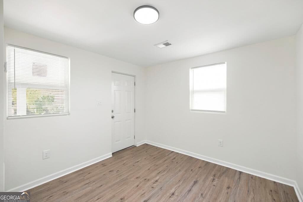 multi family,duplex for sale at 660 Lilly Avenue, Macon, GA 31204 — photo 7