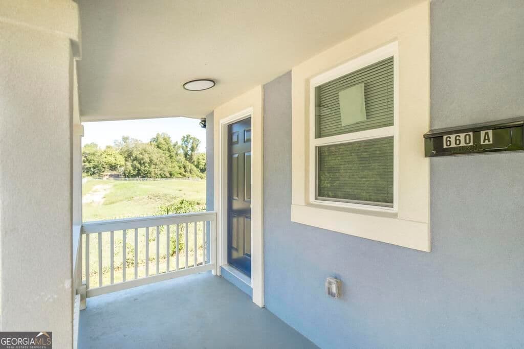 multi family,duplex for sale at 660 Lilly Avenue, Macon, GA 31204 — photo 4