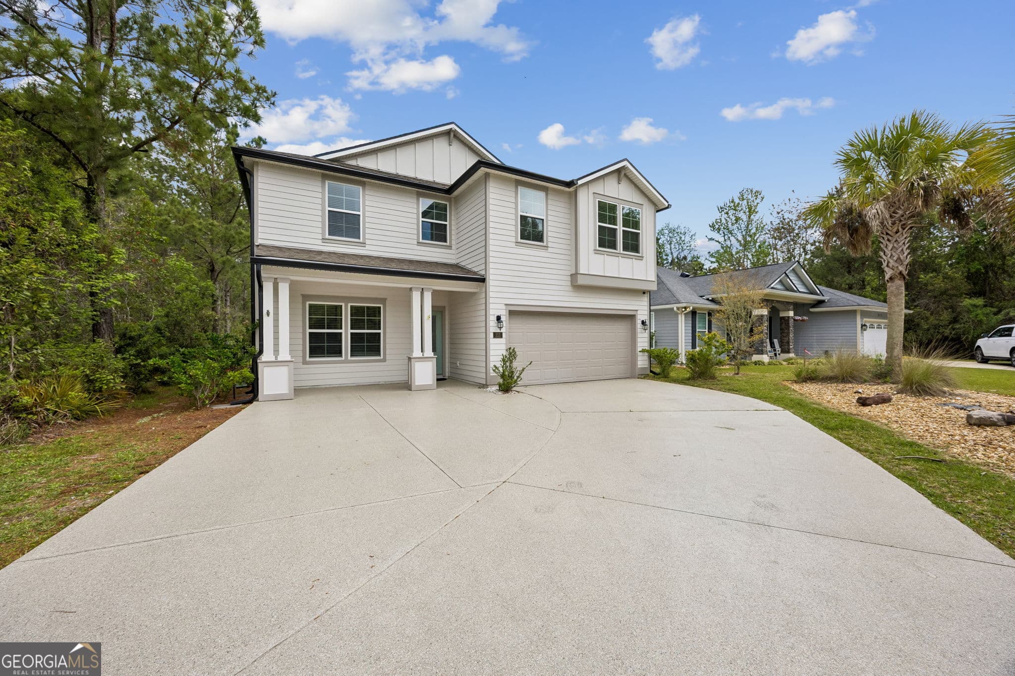4 bedroom, 4 bathroom, 2,526 sq ft single family residence for sale at 215 Holm Place, St. Marys, GA 31558 — photo 2