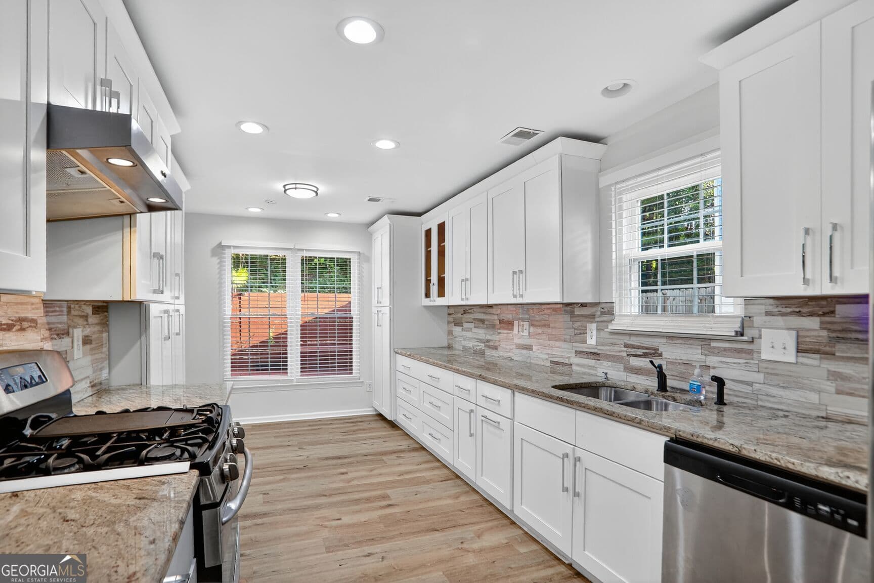 3 bedroom, 2.5 bathroom, 1,833 sq ft single family residence for rent at 1308 Gates Circle, Atlanta, GA 30316 for $2,650 a month — photo 7