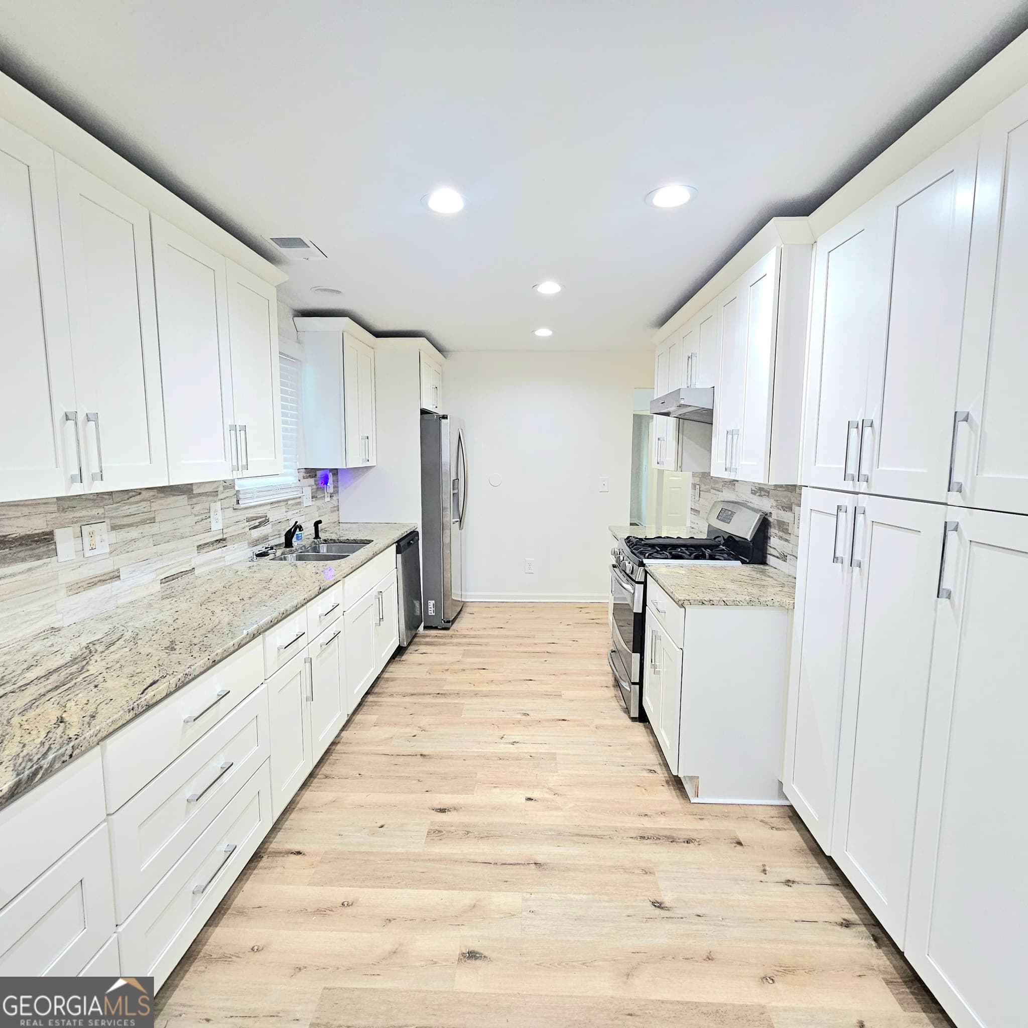 3 bedroom, 2.5 bathroom, 1,833 sq ft single family residence for rent at 1308 Gates Circle, Atlanta, GA 30316 for $2,650 a month — photo 10