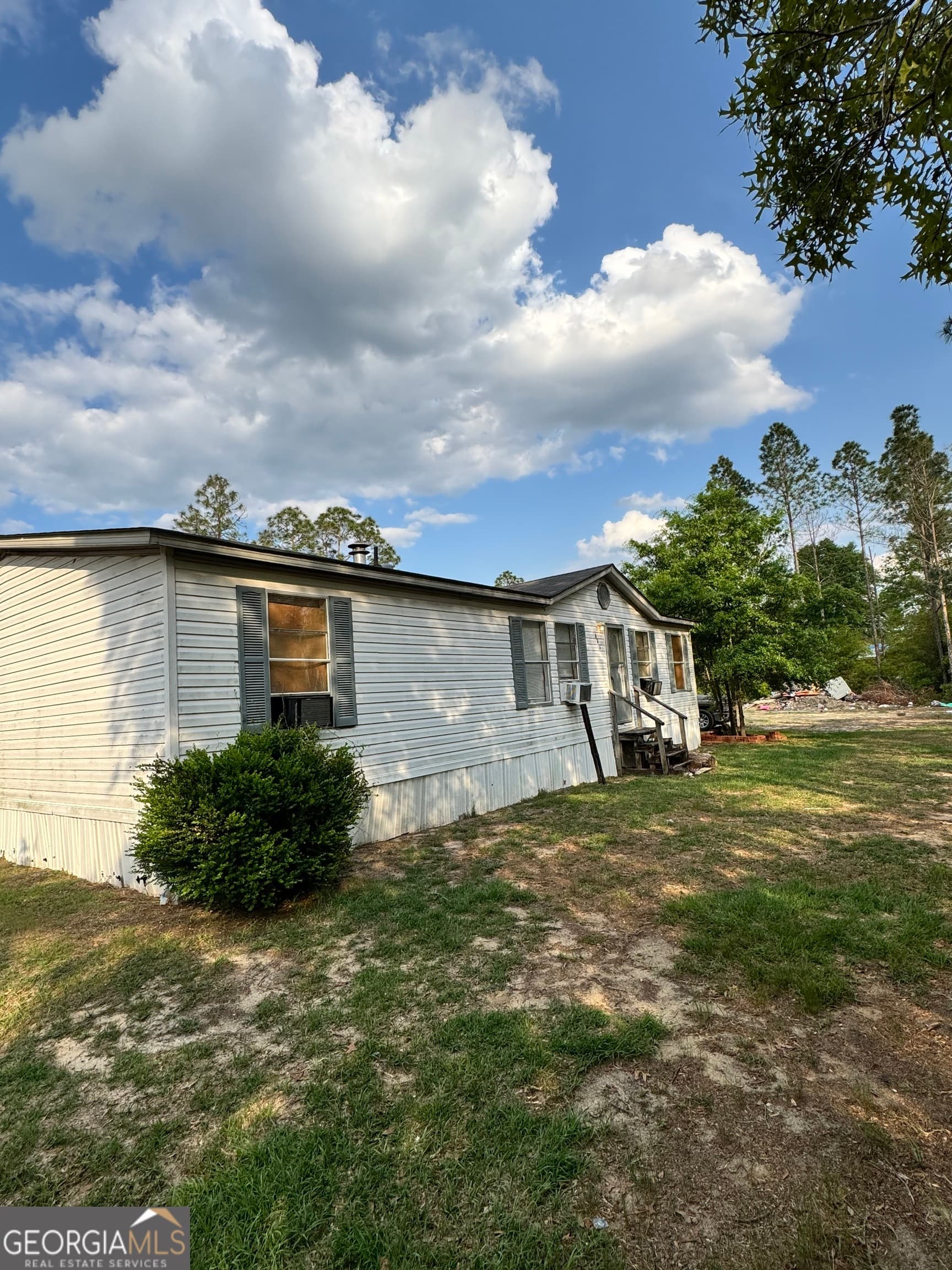 3 bedroom, 2 bathroom, 1,344 sq ft manufactured home,mobile home sold at 945 Us Highway 280, Reidsville, GA 30453