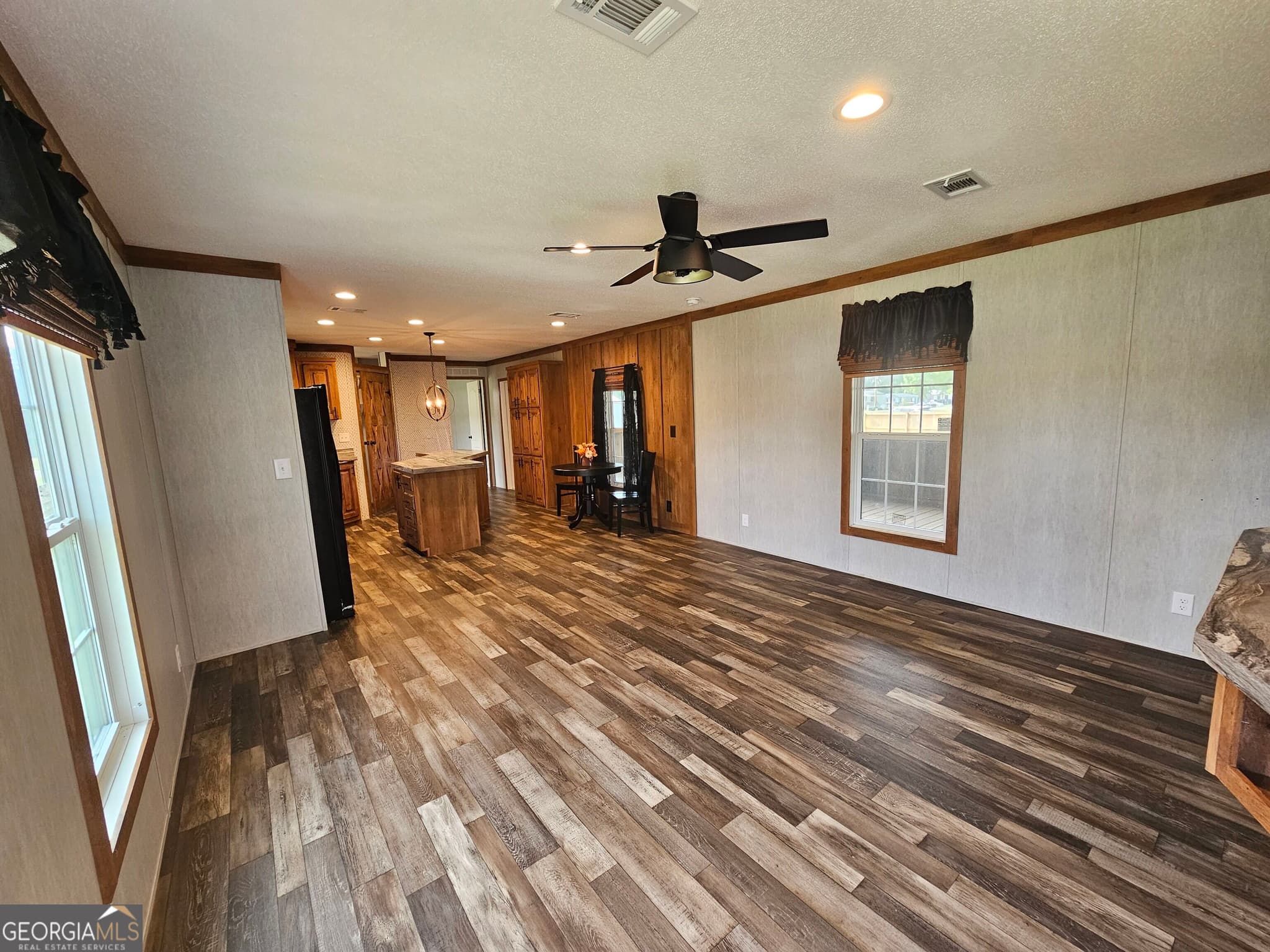 3 bedroom, 2 bathroom, 1,120 sq ft single family residence for sale at 1283 Speckled Trout Circle, Townsend, GA 31331 — photo 6
