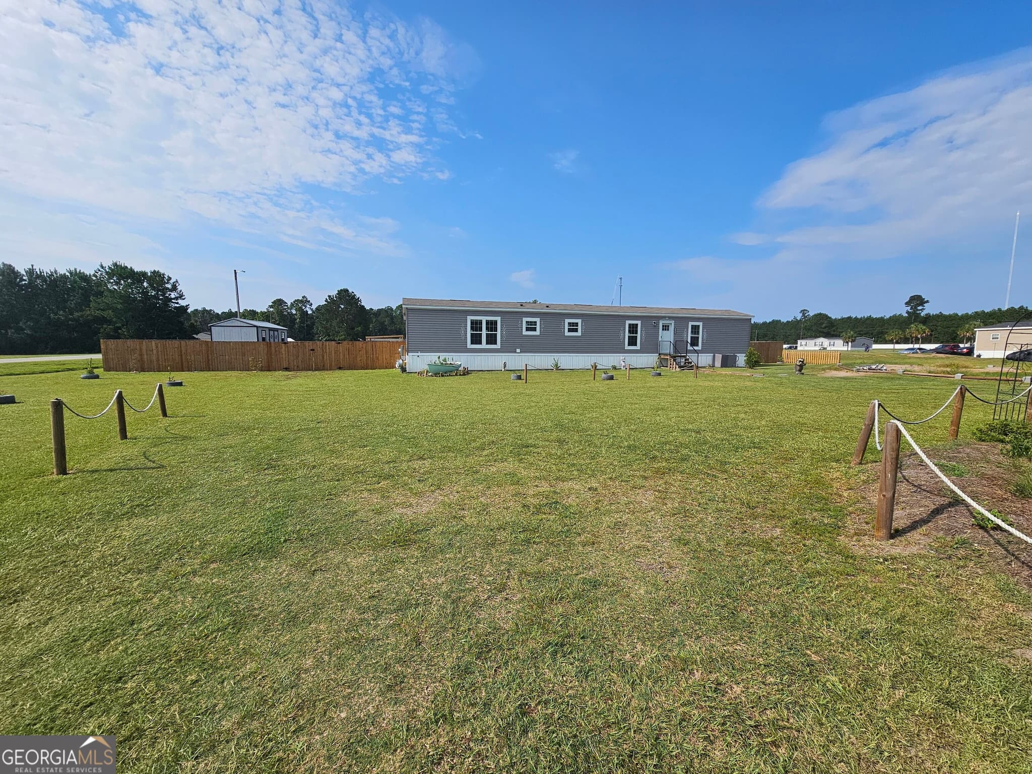 3 bedroom, 2 bathroom, 1,120 sq ft single family residence for sale at 1283 Speckled Trout Circle, Townsend, GA 31331 — photo 3