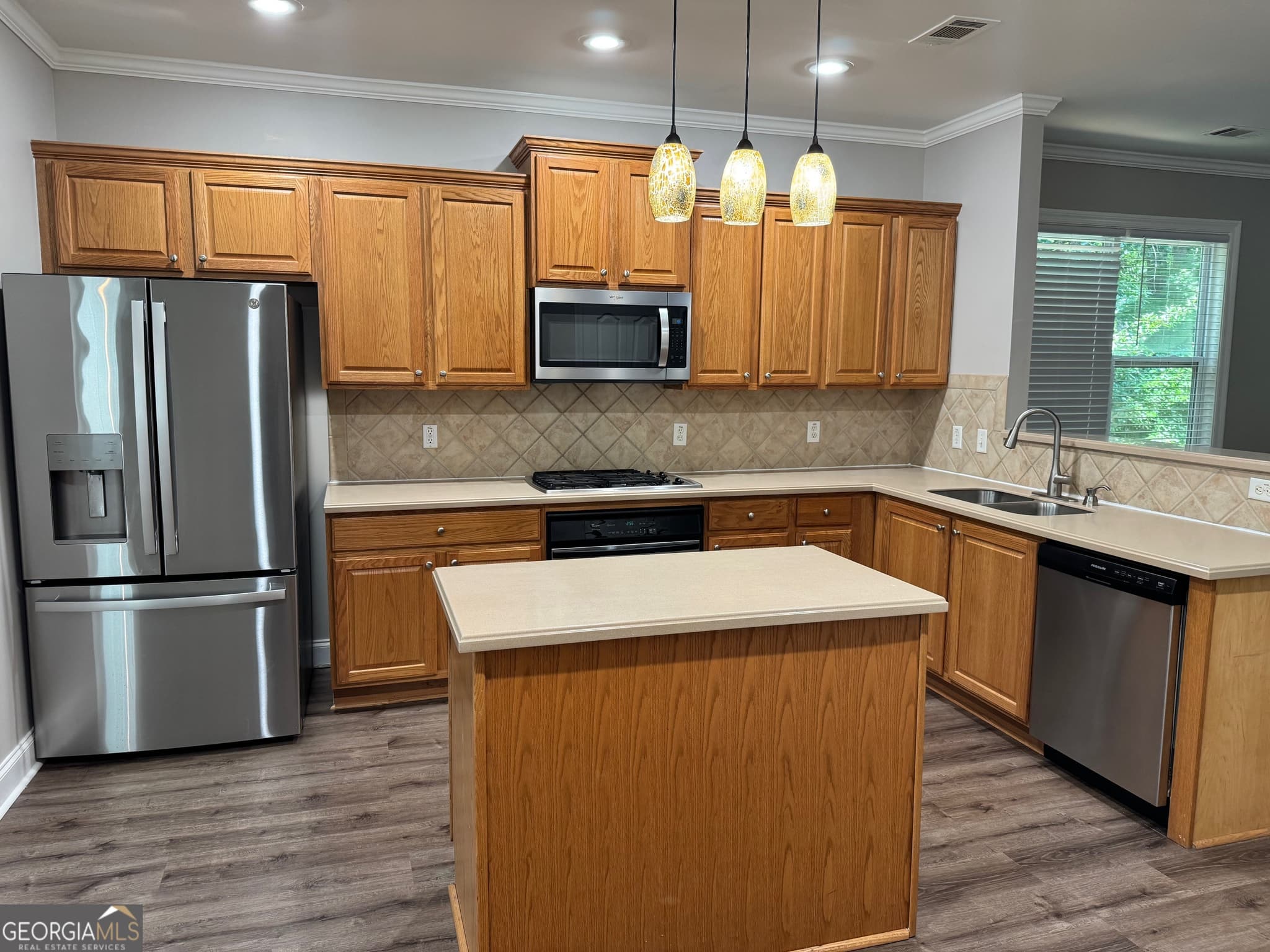 6 bedroom, 5 bathroom, 4,965 sq ft single family residence for sale at 3020 Norwell Court, Locust Grove, GA 30248 — photo 9