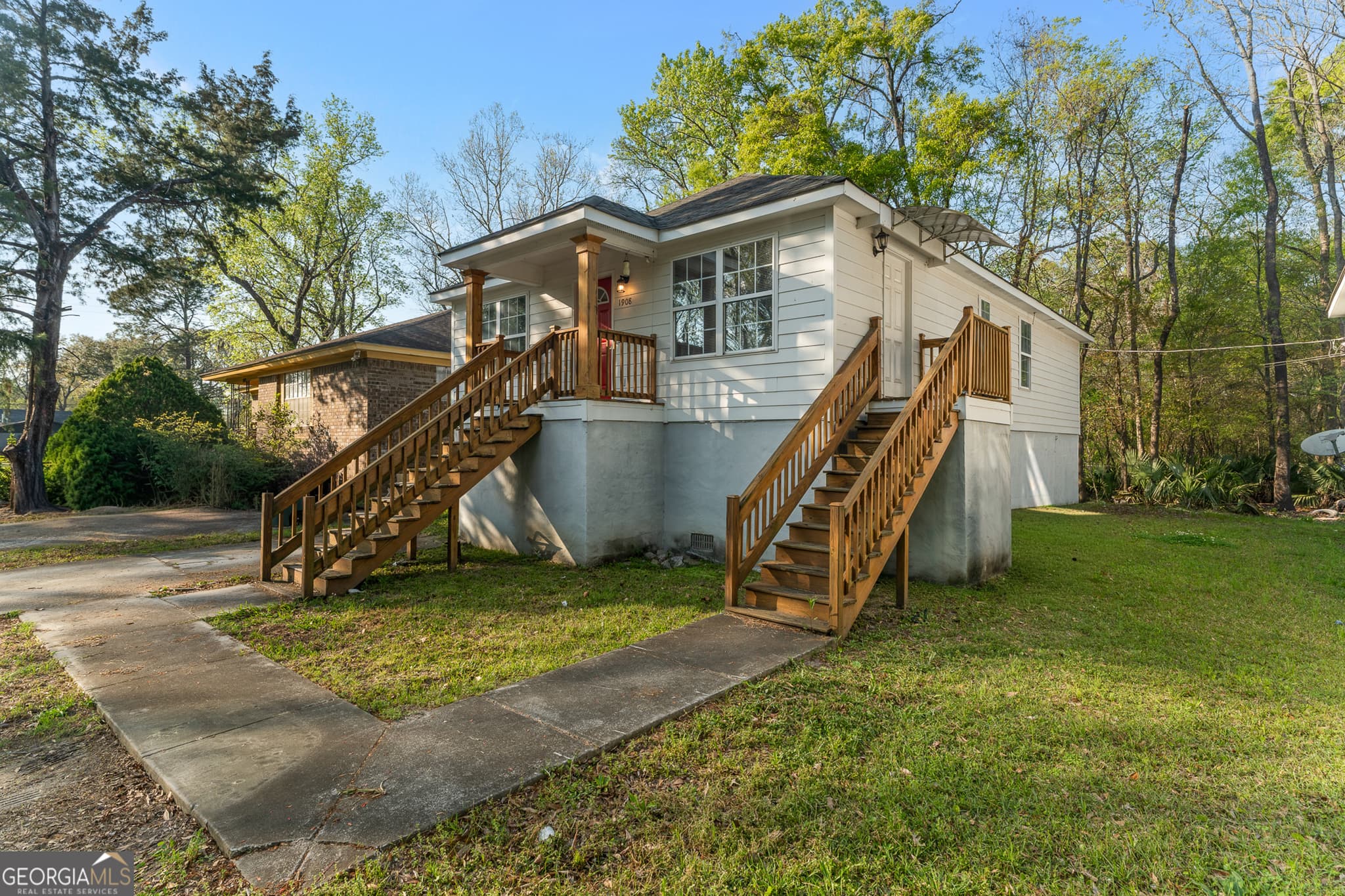 4 bedroom, 2 bathroom single family residence for sale at 1908 Comet Avenue, Savannah, GA 31405 — photo 3