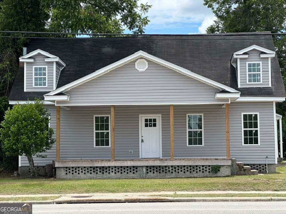 5 bedroom, 3 bathroom, 2,542 sq ft single family residence sold at 3715 E Highway 84, Blackshear, GA 31516