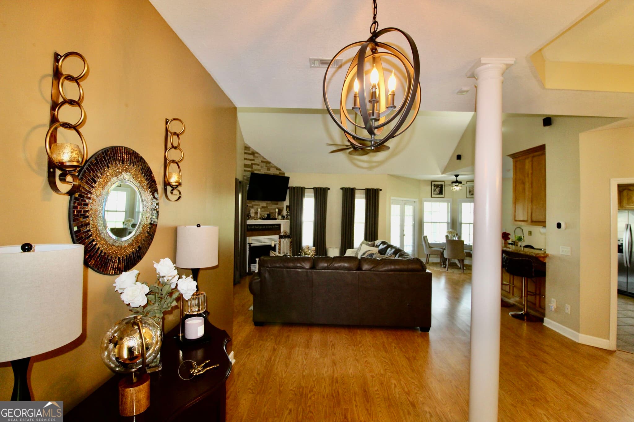 3 bedroom, 2 bathroom, 1,810 sq ft single family residence under contract at 3344 Possum Creek Road, Ray City, GA 31645 — photo 2
