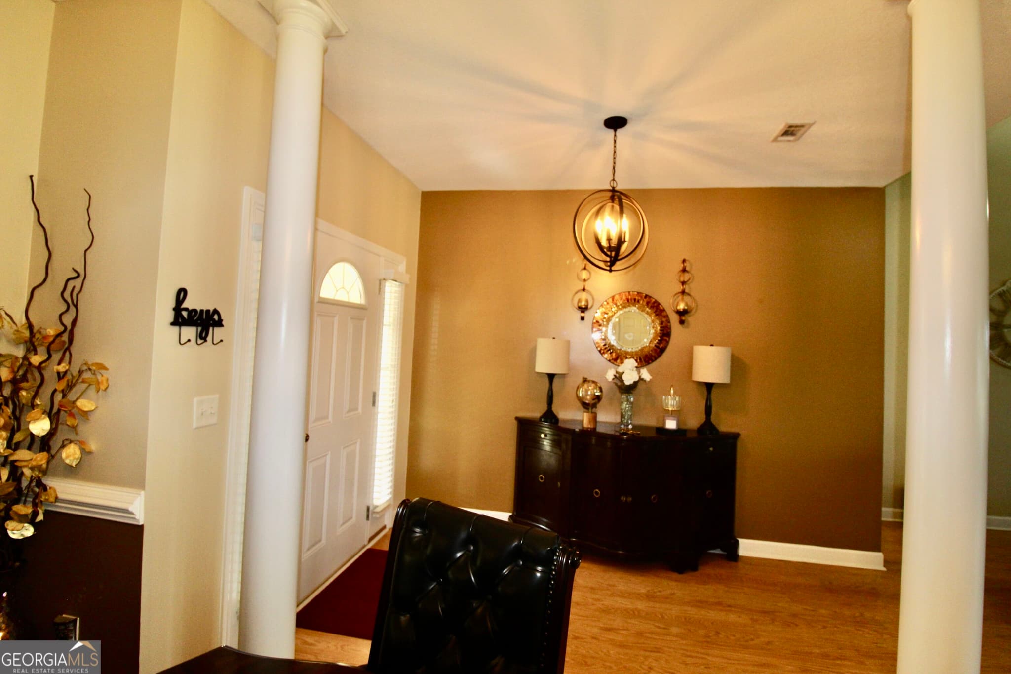 3 bedroom, 2 bathroom, 1,810 sq ft single family residence under contract at 3344 Possum Creek Road, Ray City, GA 31645 — photo 5