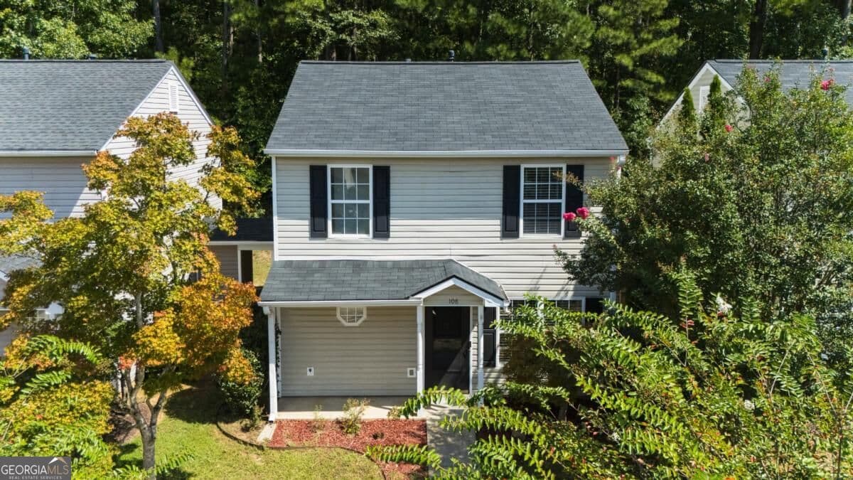 2 bedroom, 2.5 bathroom, 1,200 sq ft townhouse for rent at 108 Watercress Court, Stockbridge, GA 30281 for $1,700 a month — photo 2