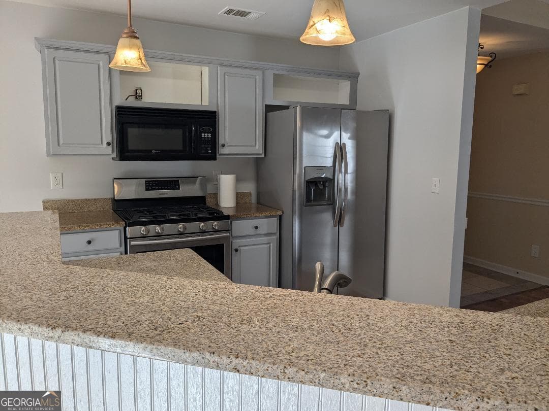 3 bedroom, 2 bathroom, 1,402 sq ft single family residence for sale at 35 Paces Landing Lane, Newnan, GA 30263 — photo 7