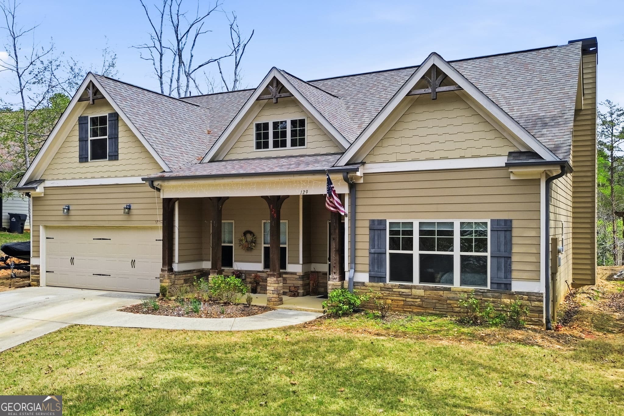 3 bedroom, 2 bathroom, 1,824 sq ft single family residence for sale at 129 White Antelope Street, Waleska, GA 30183 — photo 1 of 35