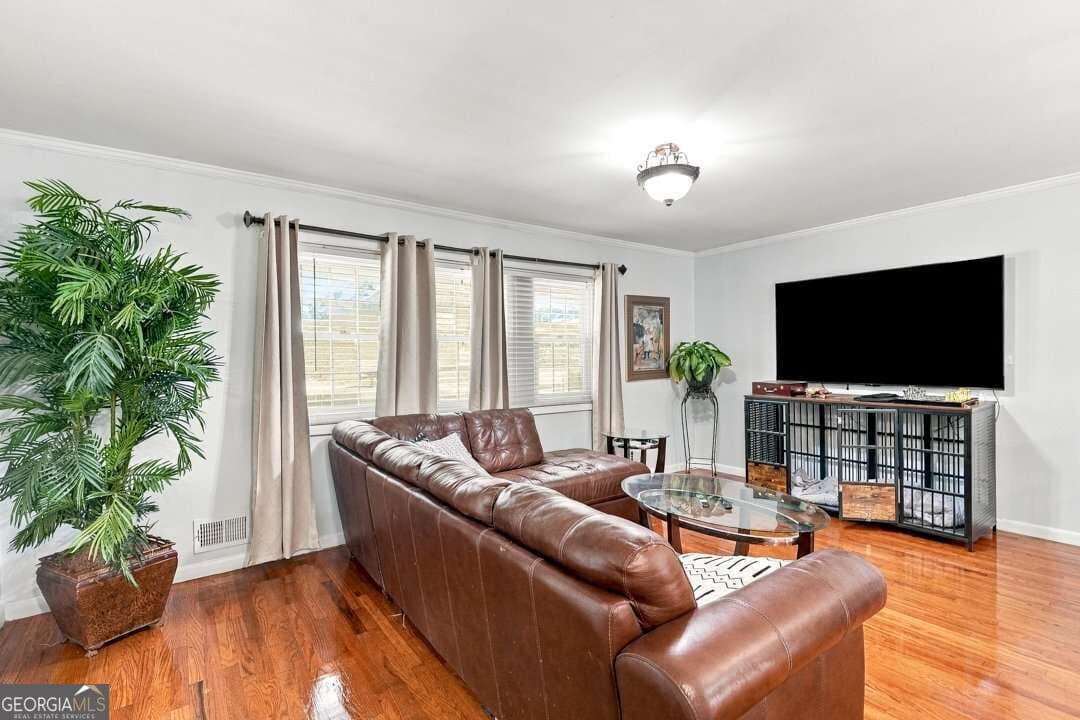 4 bedroom, 3 bathroom, 2,262 sq ft single family residence for sale at 3179 Flamingo Drive, East Point, GA 30344 — photo 7
