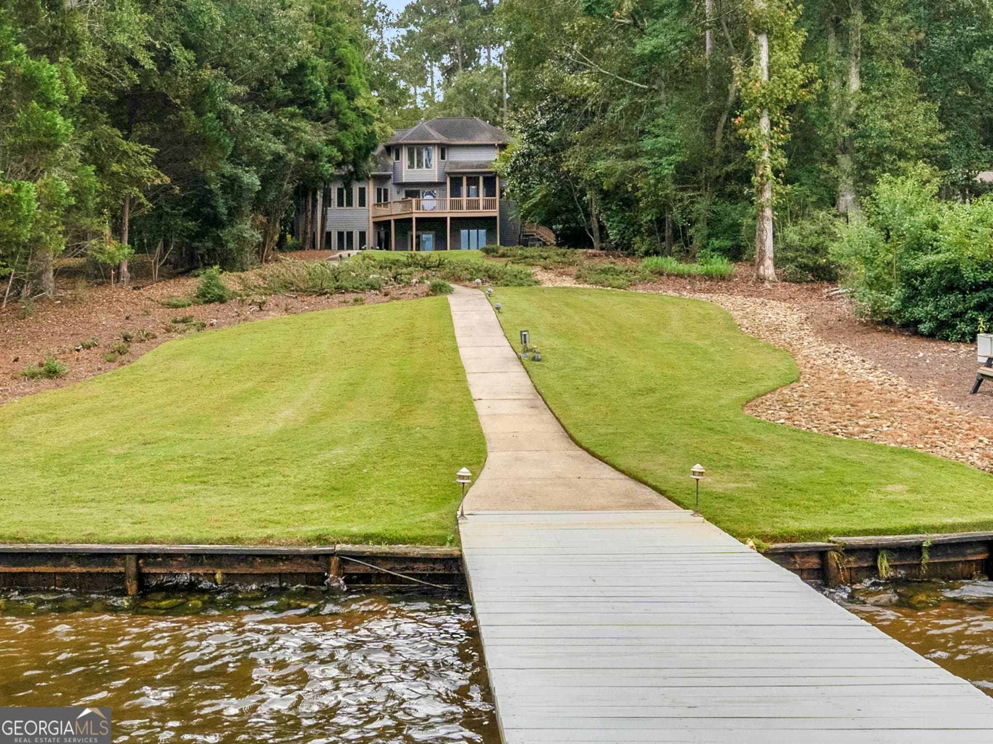 3 bedroom, 2.5 bathroom, 4,145 sq ft single family residence for sale at 117 N Rand Court, Eatonton, GA 31024 — photo 8