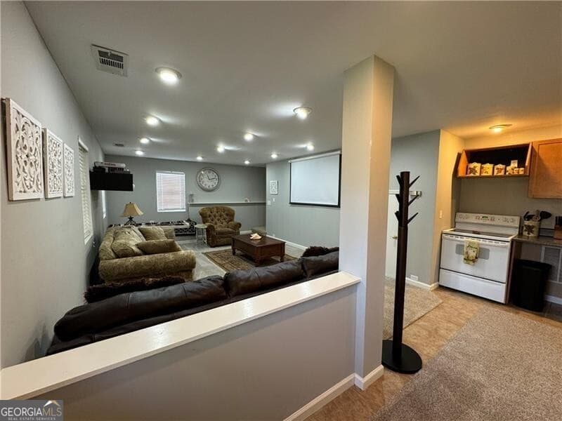2 bedroom, 1 bathroom, 600 sq ft single family residence for rent at 415 Holland Springs Drive TERRAC, Powder Springs, GA 30127 for $1,750 a month — photo 9