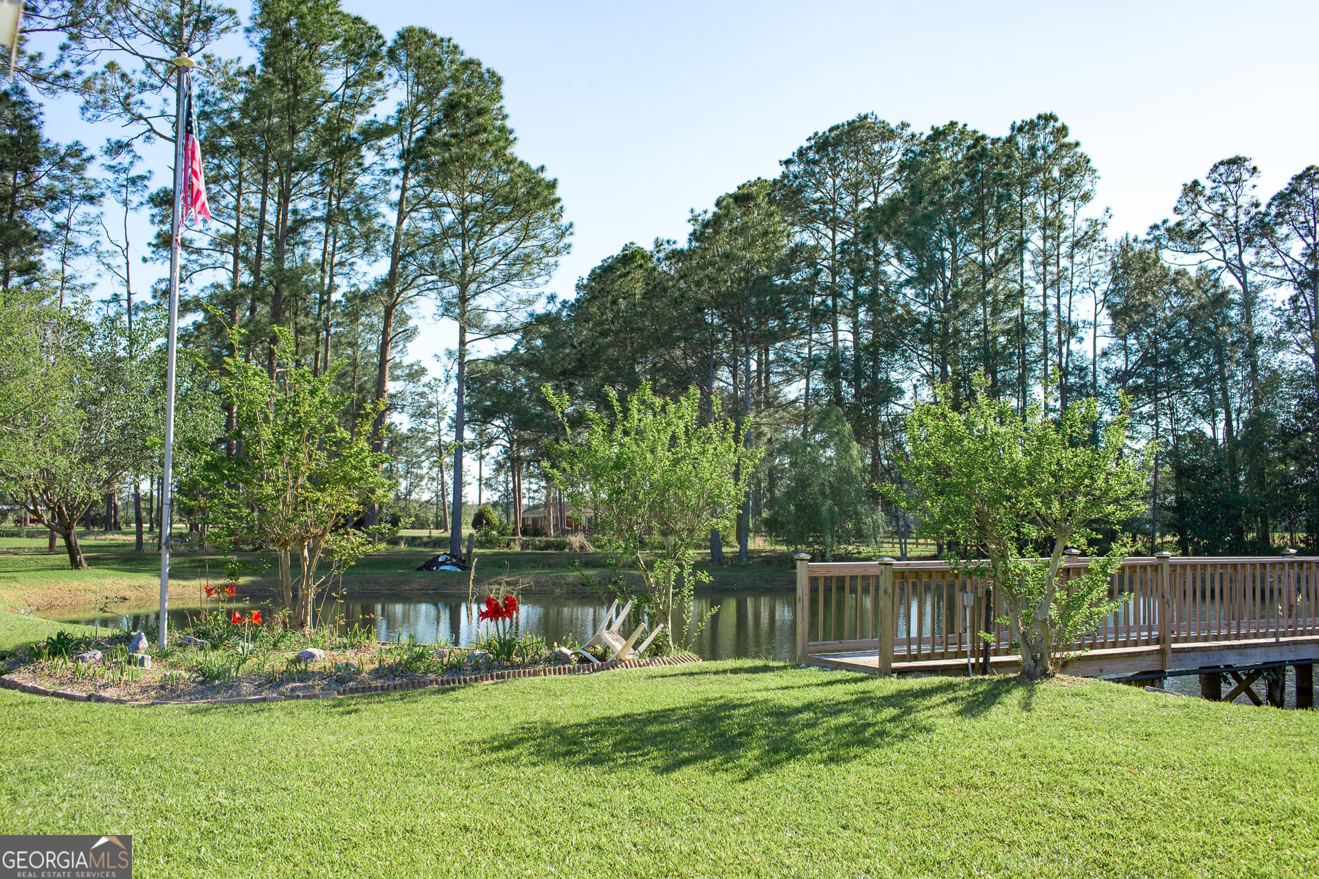 4 bedroom, 2 bathroom, 2,266 sq ft single family residence for sale at 2110 Ware Street, Blackshear, GA 31516 — photo 10