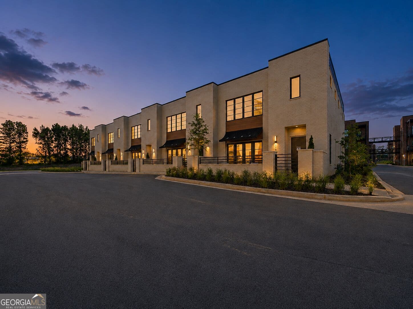 3 bedroom, 3.5 bathroom, 2,170 sq ft townhouse for sale at 1145 Watson Lane, Watkinsville, GA 30677 — photo 5