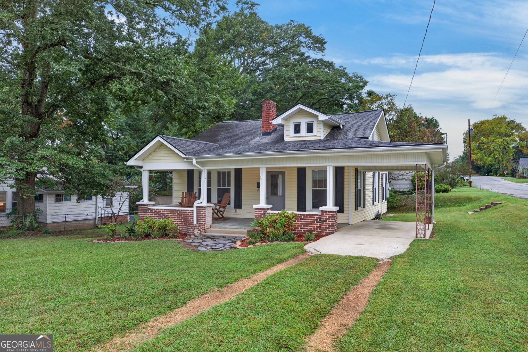 2 bedroom, 1 bathroom, 1,038 sq ft single family residence for sale at 303 Bluff Street, Rockmart, GA 30153 — photo 5